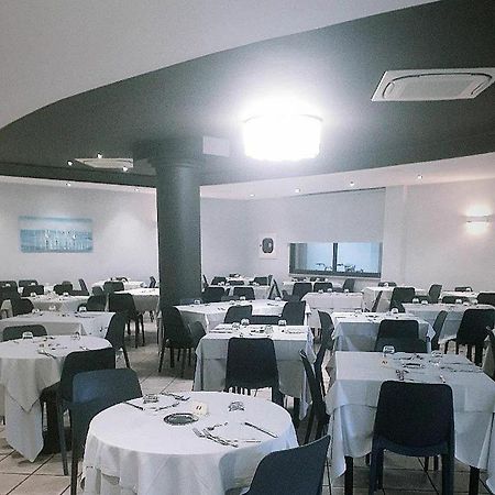 Hotel Prater チェゼナーティコ エクステリア 写真